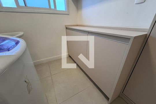 Cozinha de apartamento à venda com 2 quartos, 73m² em Centro, São Leopoldo