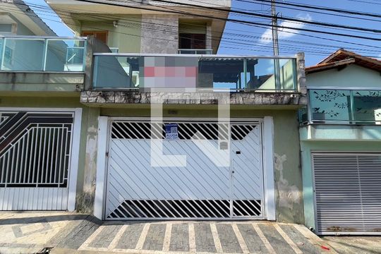 Fachada de casa à venda com 3 quartos, 276m² em Parque Cruzeiro do Sul, São Paulo