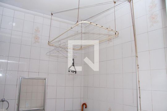 Lavanderia de casa à venda com 3 quartos, 100m² em Água Branca, São Paulo