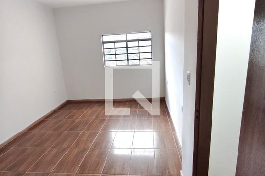 Suíte de casa à venda com 1 quarto, 100m² em Jardim Laguna, Contagem