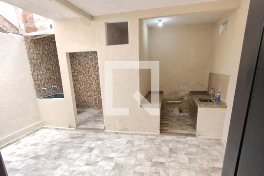 Área Externa de casa à venda com 1 quarto, 100m² em Jardim Laguna, Contagem