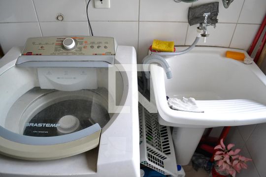 Área de Serviço de apartamento para alugar com 3 quartos, 70m² em Vila Assunção , Santo André
