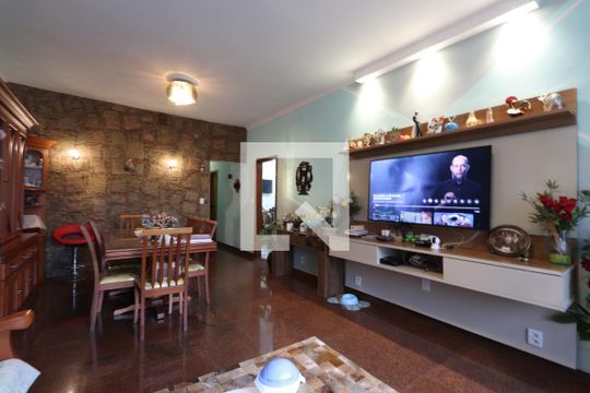 Sala de casa à venda com 4 quartos, 320m² em Vila Formosa, São Paulo
