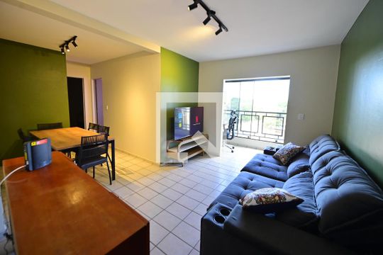 Apartamento para alugar com 2 quartos, 67m² em Alto da Glória, Goiânia