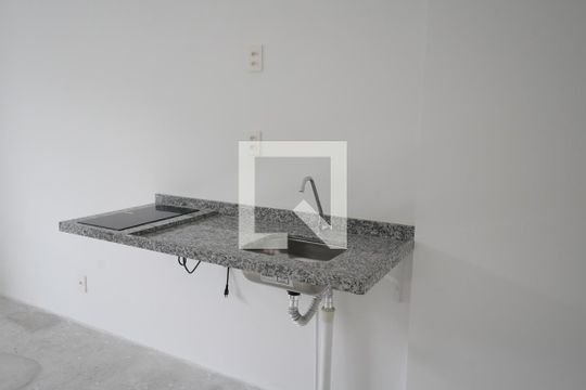 Cozinha de kitnet/studio à venda com 1 quarto, 24m² em Belenzinho, São Paulo