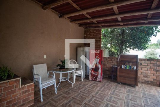 Área comum - Churrasqueira de casa à venda com 3 quartos, 500m² em Campo Novo, Porto Alegre