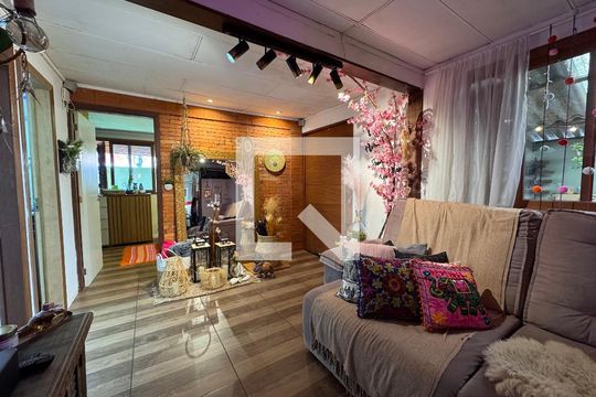 Sala de casa à venda com 2 quartos, 80m² em Feitoria, São Leopoldo