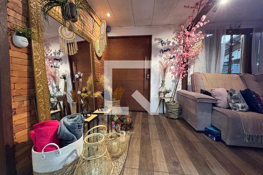 Sala de casa à venda com 2 quartos, 80m² em Feitoria, São Leopoldo