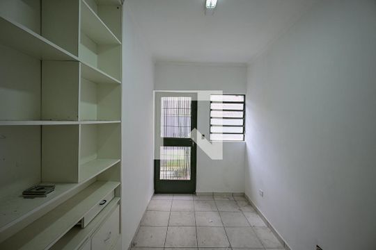 Escritório de casa para alugar com 3 quartos, 200m² em Vila Progredior, São Paulo
