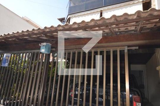 Fachada de apartamento para alugar com 2 quartos, 50m² em Vila Valqueire, Rio de Janeiro