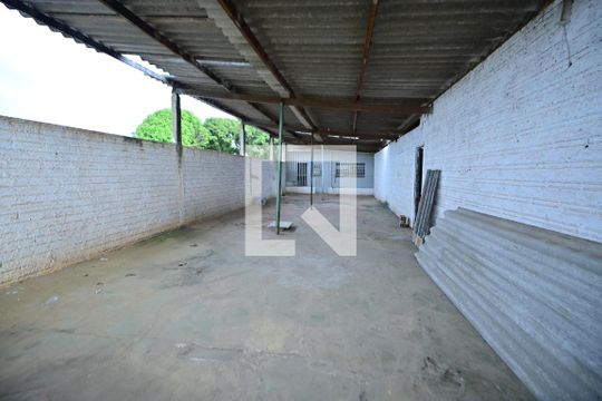 Área de Serviço de apartamento para alugar com 2 quartos, 130m² em Setor Urias Magalhães, Goiânia