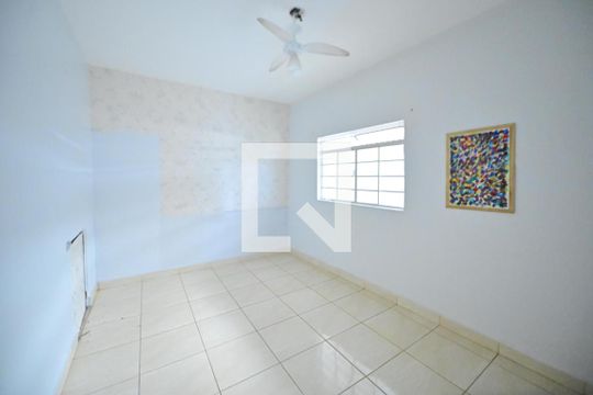 Quarto 1 de apartamento para alugar com 2 quartos, 130m² em Setor Urias Magalhães, Goiânia