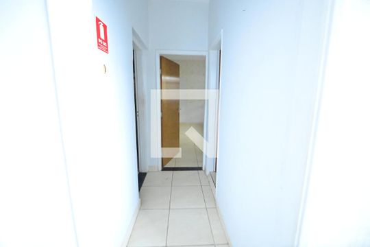 Corredor de apartamento para alugar com 2 quartos, 130m² em Setor Urias Magalhães, Goiânia