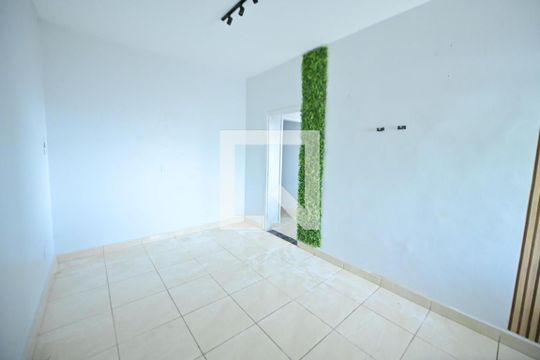Sala de apartamento para alugar com 2 quartos, 130m² em Setor Urias Magalhães, Goiânia