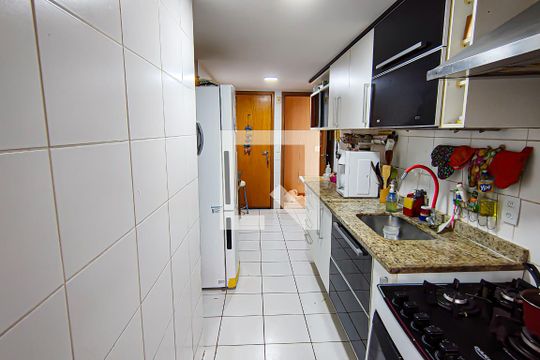 Cozinha de apartamento à venda com 4 quartos, 126m² em Freguesia (jacarepaguá), Rio de Janeiro