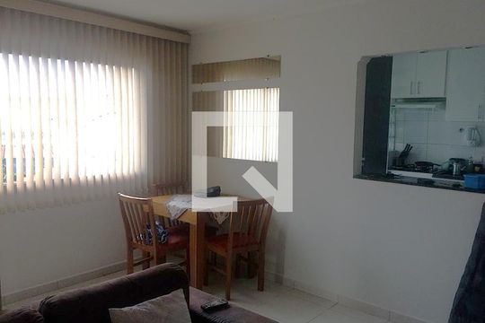 Sala de apartamento à venda com 2 quartos, 55m² em Vila Mangalot, São Paulo