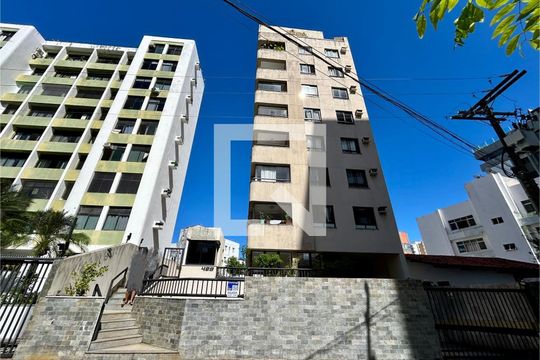 Fachada de apartamento para alugar com 2 quartos, 80m² em Ondina, Salvador