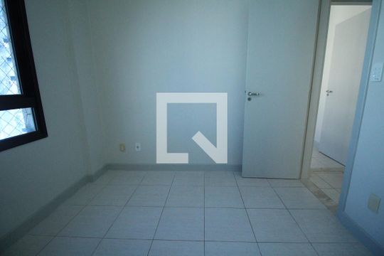 Quarto 1 de apartamento para alugar com 2 quartos, 80m² em Ondina, Salvador