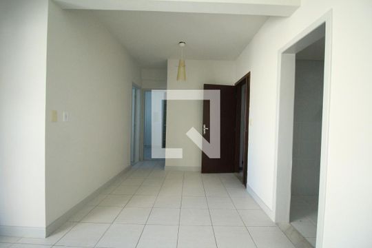 Sala de apartamento para alugar com 2 quartos, 80m² em Ondina, Salvador