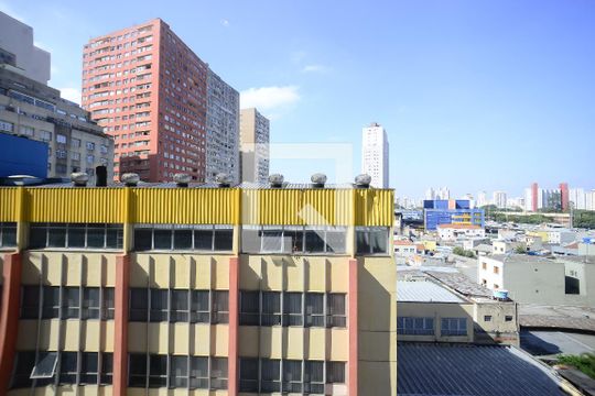 Vista de apartamento para alugar com 2 quartos, 37m² em Liberdade, São Paulo