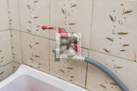 Área de Serviço de apartamento para alugar com 2 quartos, 51m² em Brás de Pina, Rio de Janeiro