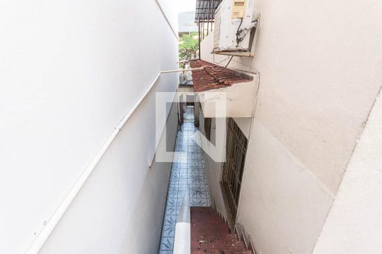 Entrada cobertura de casa para alugar com 3 quartos, 286m² em Andaraí, Rio de Janeiro