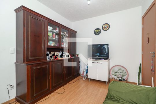Sala de apartamento à venda com 2 quartos, 47m² em Chácara das Pedras, Porto Alegre