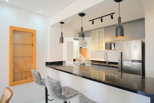 Cozinha de apartamento para alugar com 2 quartos, 82m² em Vila Gomes Cardim, São Paulo