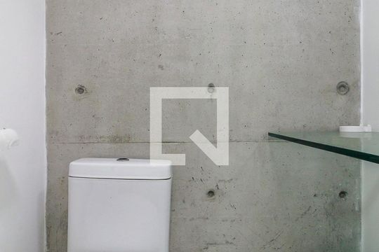 Banheiro de apartamento para alugar com 1 quarto, 75m² em Campo Belo, São Paulo