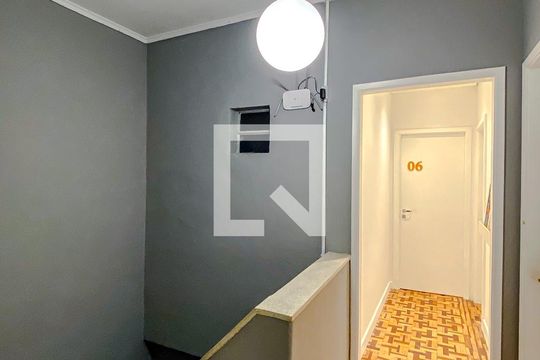 Área comum de kitnet/studio para alugar com 1 quarto, 8m² em Água Rasa, São Paulo