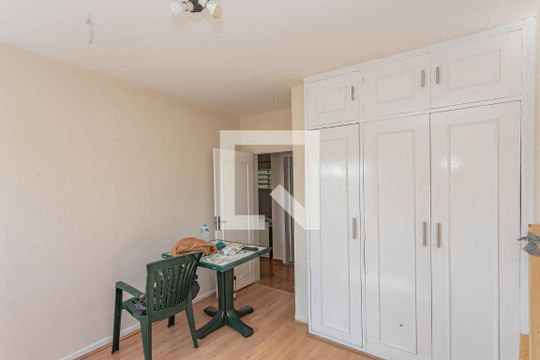 Quarto 1 de apartamento à venda com 2 quartos, 57m² em Aclimação, São Paulo