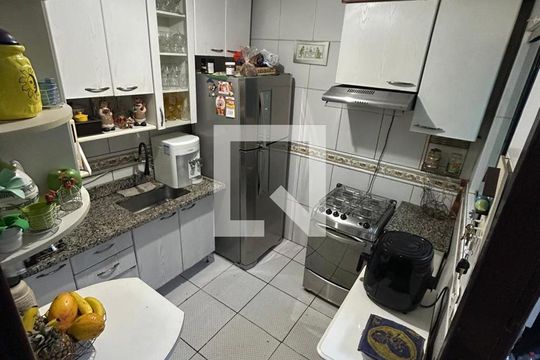 Cozinha de casa à venda com 3 quartos, 180m² em Vila Cloris, Belo Horizonte