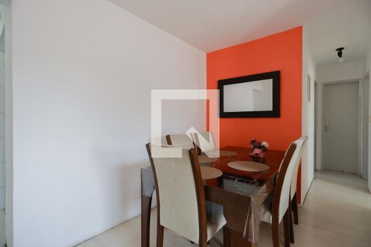 Sala de apartamento à venda com 3 quartos, 58m² em Vila Amalia (zona Norte), São Paulo