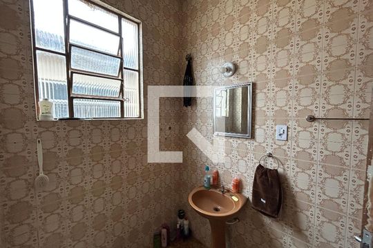 Banheiro de apartamento à venda com 2 quartos, 85m² em Todos Os Santos, Rio de Janeiro