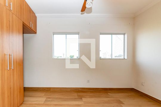 Suíte de apartamento à venda com 3 quartos, 130m² em Padre Eustáquio, Belo Horizonte