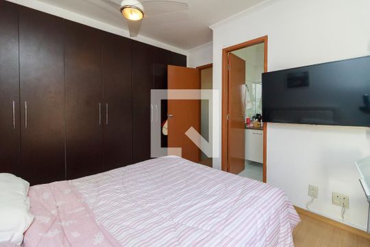 Suíte de casa de condomínio à venda com 3 quartos, 127m² em Jardim São Luís, São Paulo