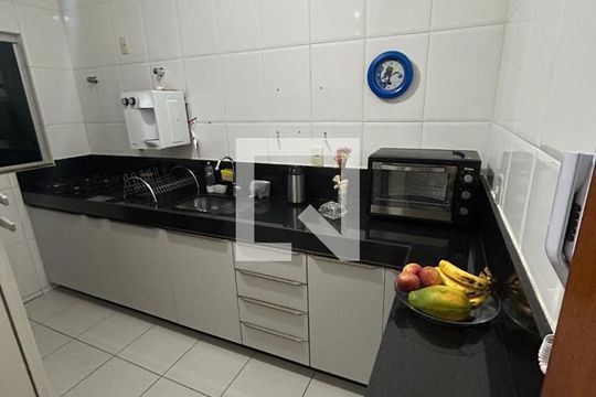 Cozinha de casa à venda com 3 quartos, 98m² em Ribeiro de Abreu, Belo Horizonte