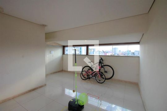Sala de Estar de apartamento à venda com 3 quartos, 177m² em Sagrada Família, Belo Horizonte