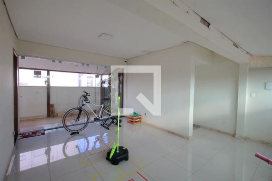 Sala de Estar de apartamento à venda com 3 quartos, 177m² em Sagrada Família, Belo Horizonte