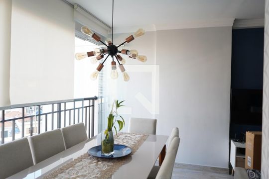 Varanda  de apartamento à venda com 2 quartos, 65m² em Vila Bertioga, São Paulo