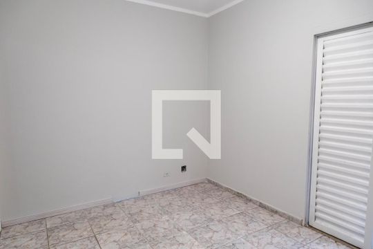 Quarto 1 de apartamento para alugar com 2 quartos, 51m² em Parque Renato Maia, Guarulhos