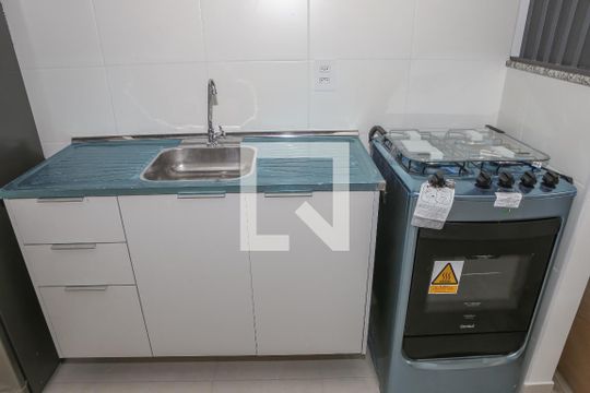 Sala e Cozinha de apartamento à venda com 1 quarto, 31m² em Barra Funda, São Paulo