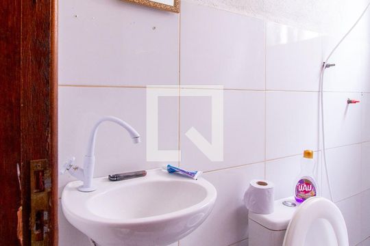 Banheiro de casa para alugar com 7 quartos, 220m² em Engenho do Mato, Niterói