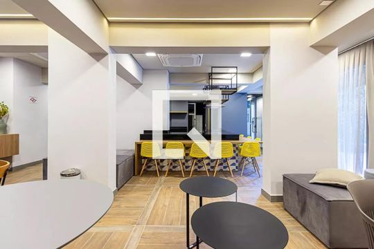 Área comum de kitnet/studio para alugar com 1 quarto, 24m² em Vila Cordeiro, São Paulo