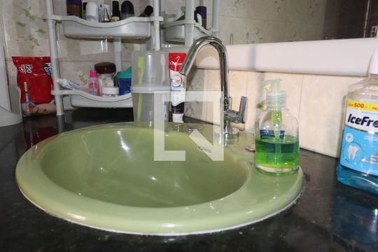 Banheiro de casa à venda com 3 quartos, 489m² em Vila Valparaíso, Santo André