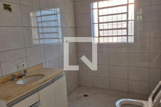 Casa à venda com 4 quartos, 180m² em Planalto Paulista, São Paulo