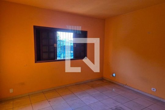 Casa à venda com 4 quartos, 180m² em Planalto Paulista, São Paulo