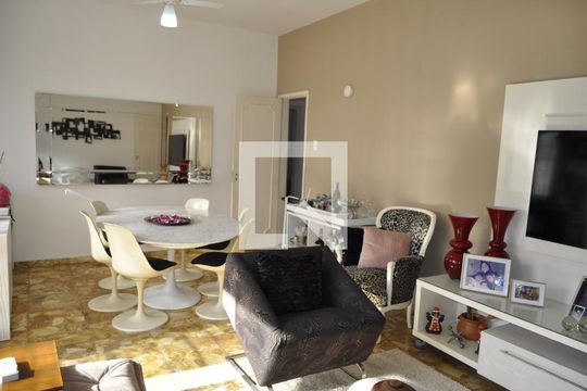 Sala de casa à venda com 4 quartos, 260m² em Méier, Rio de Janeiro