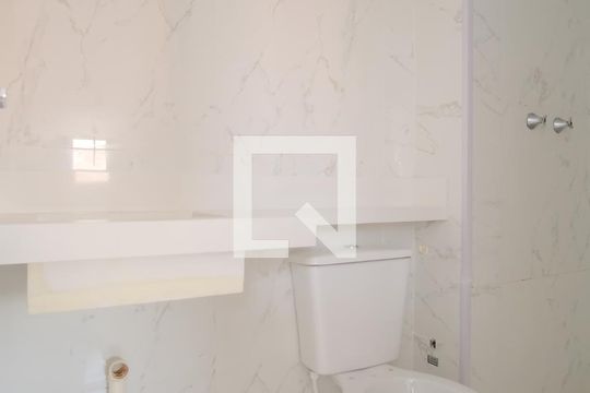 Banheiro  de apartamento à venda com 2 quartos, 44m² em Tatuapé, São Paulo