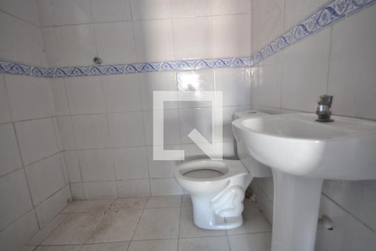 Banheiro Suíte de casa para alugar com 1 quarto, 45m² em Vila Gustavo, São Paulo